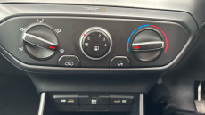 Hyundai i20 1.0T GDi 48V MHD SE Connect 5dr Petrol Hatchback